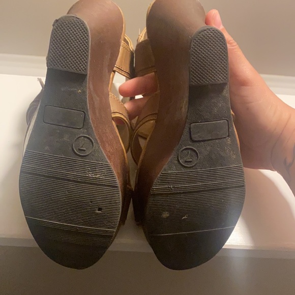 Wedges - Picture 3 of 4